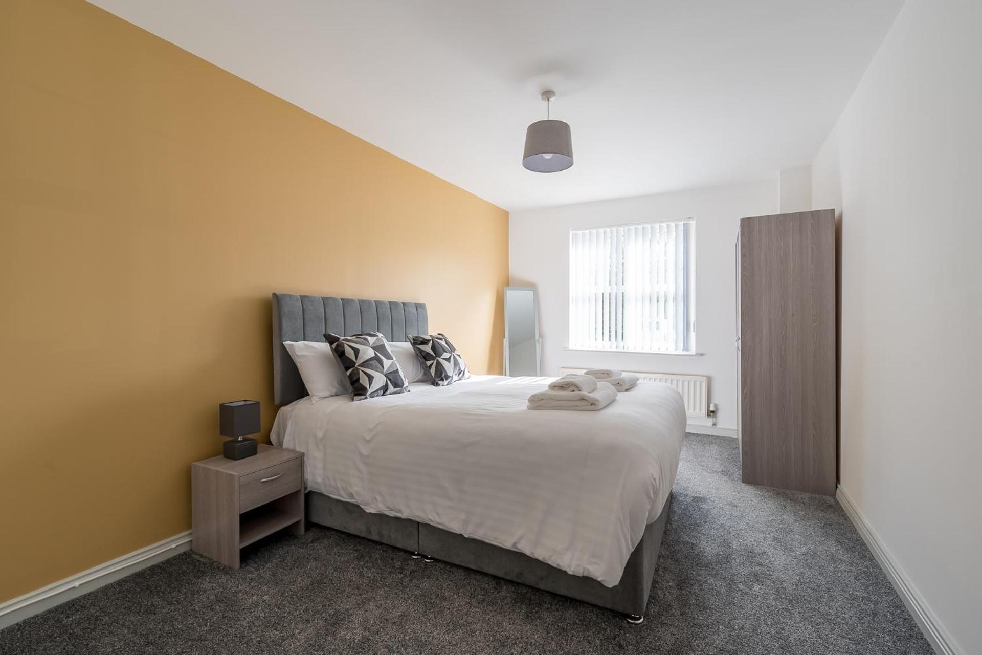 Modern 3 Bedroom Apt Near City Centre Parking Included Belfast Exterior foto